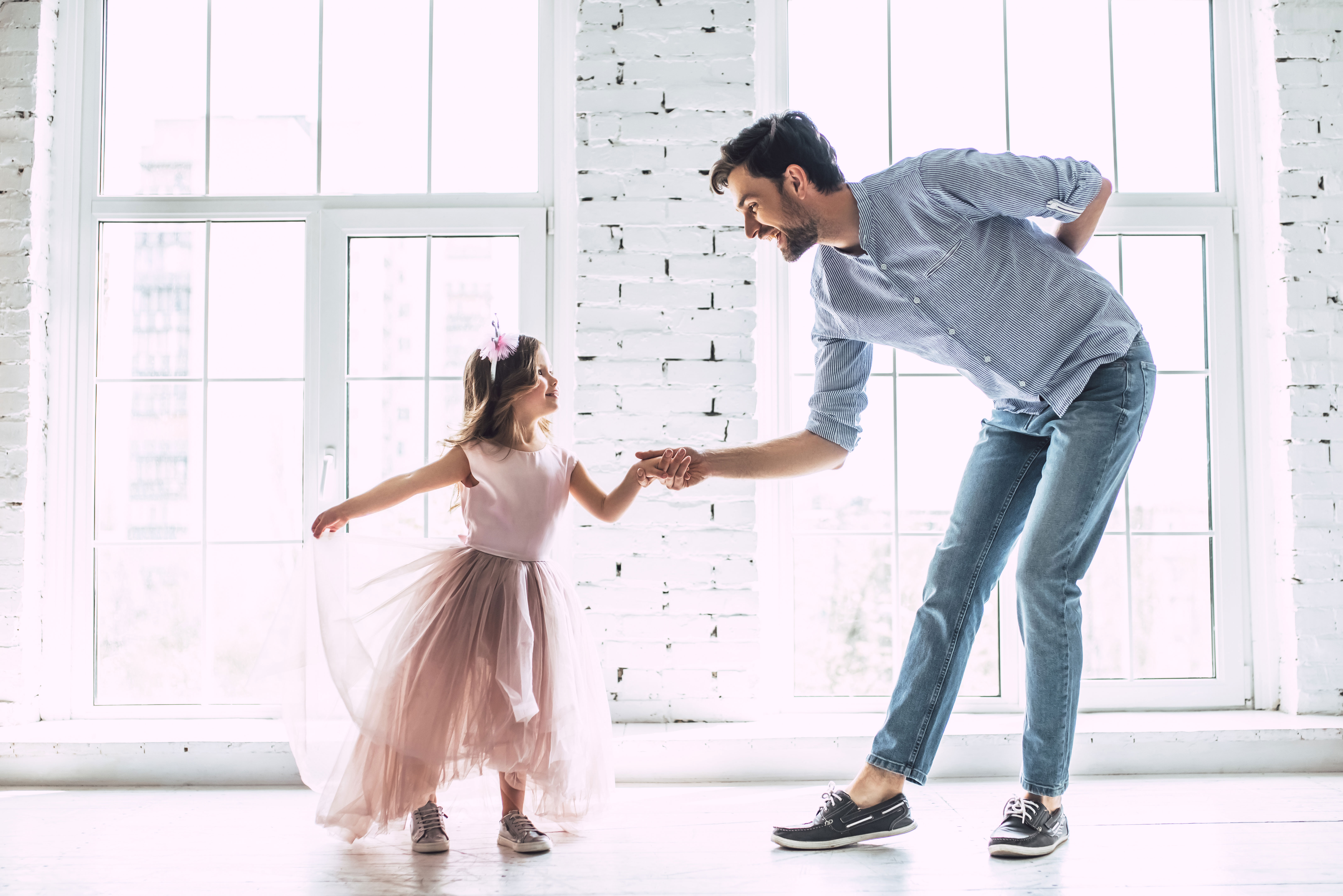 Dad_with_Daughter